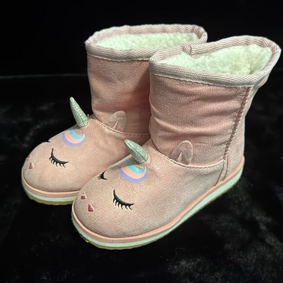 Toddler Girls Iridescent Unicorn Boots - Picture 2 of 8